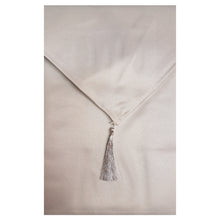 Load image into Gallery viewer, Glitter White / Silver - Table Cloth Range