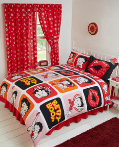 Betty Boop 'Picture Perfect' - 66x72" Curtains Red White Lips