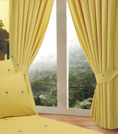 Bellis Yellow - Embroidered Floral Daisy Curtain Pair