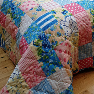 Patchwork Blue - Quilted Bedspread Throw Over Set Geometric Pink Beige White