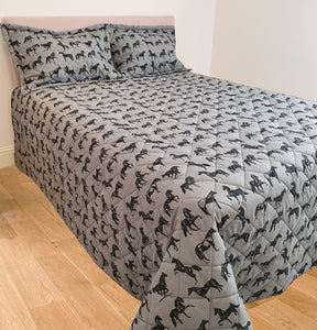 Wild Spirit - Quilted Bedspread Throw Over Set Equestrian Pony Horses Grey Black